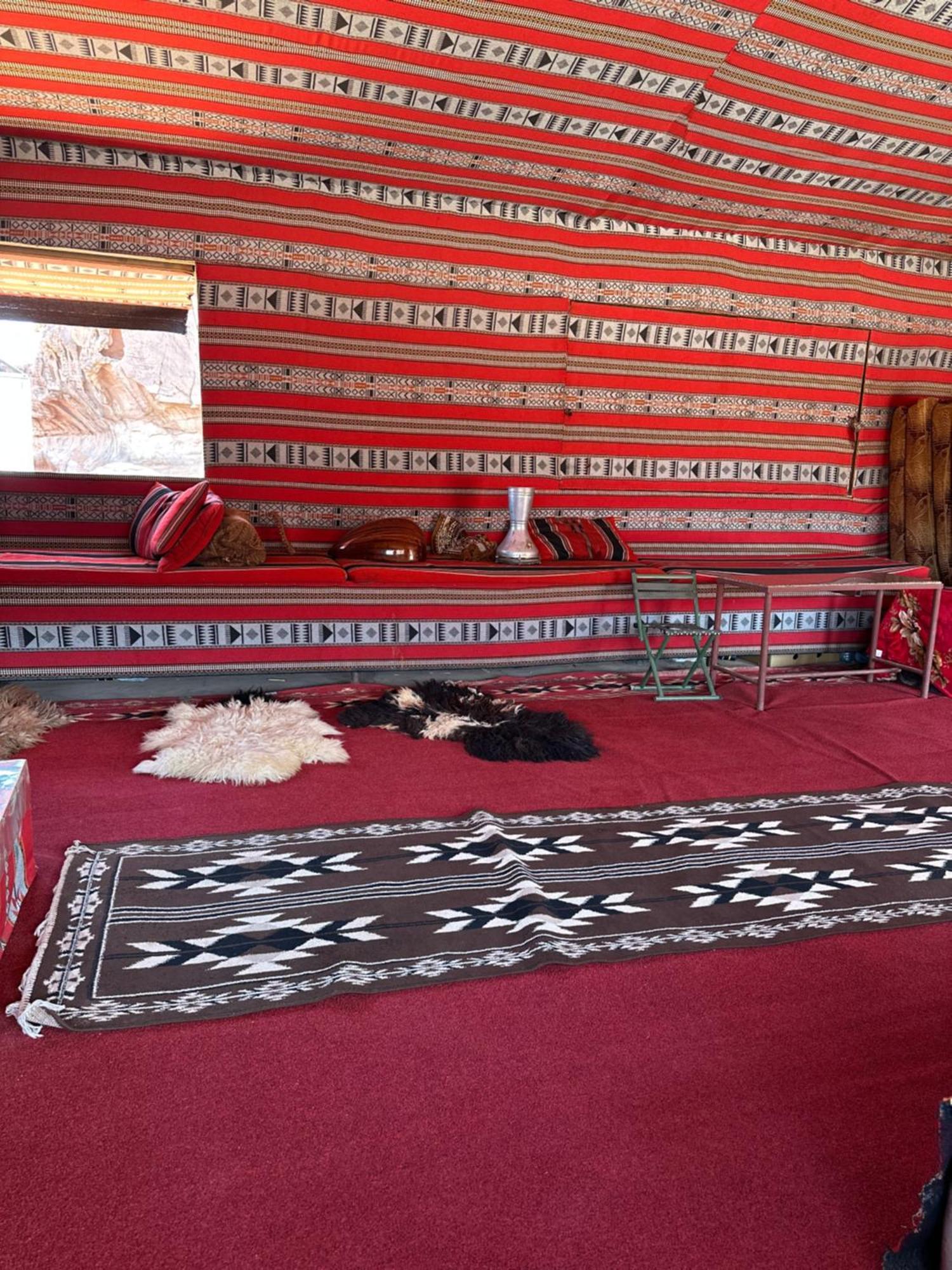Parque de Campismo Bedouin Camp &tour Wadi Rum